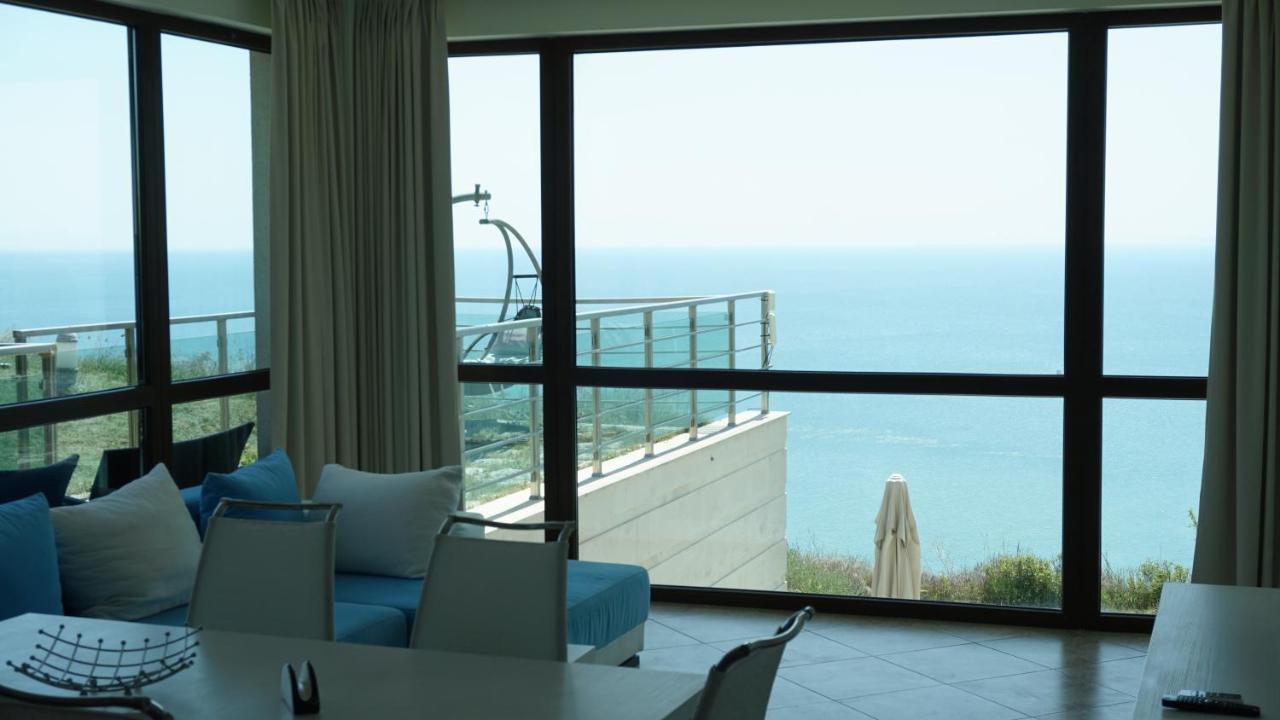 אפרטהוטל קברנה Calithea Complex מראה חיצוני תמונה