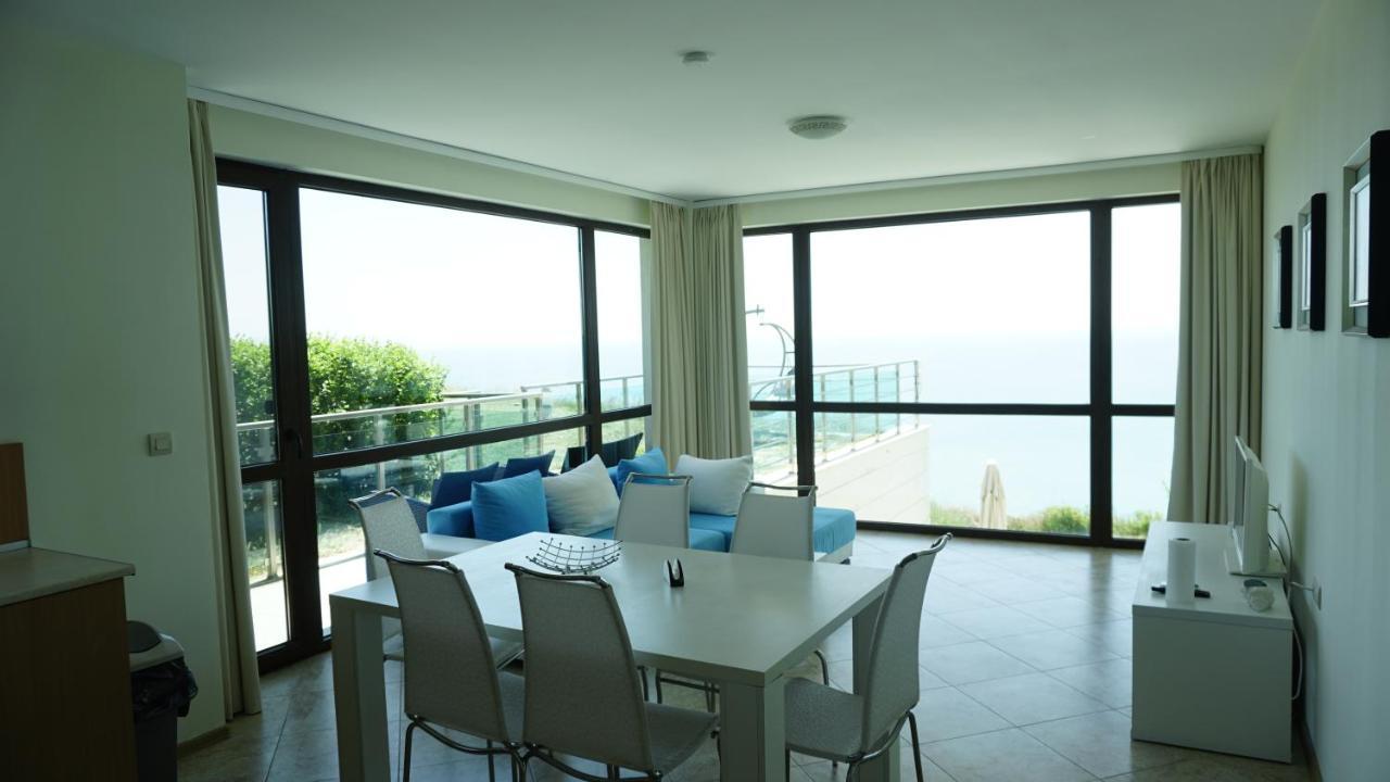 אפרטהוטל קברנה Calithea Complex מראה חיצוני תמונה