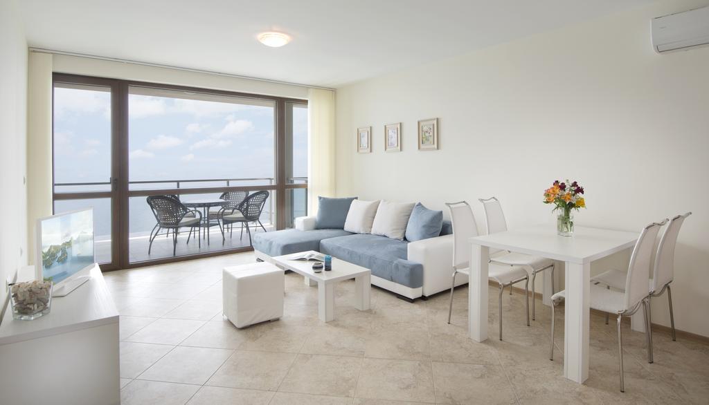 אפרטהוטל קברנה Calithea Complex חדר תמונה