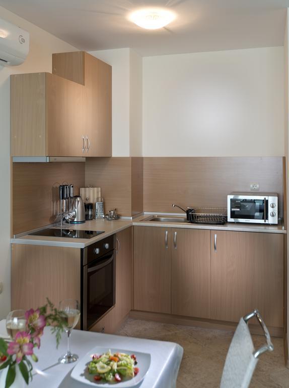אפרטהוטל קברנה Calithea Complex חדר תמונה